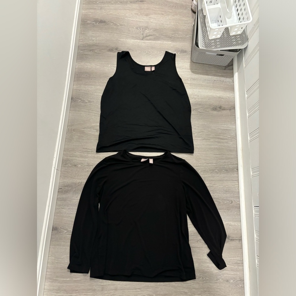 Bundle - chicos black longsleeve & tank top